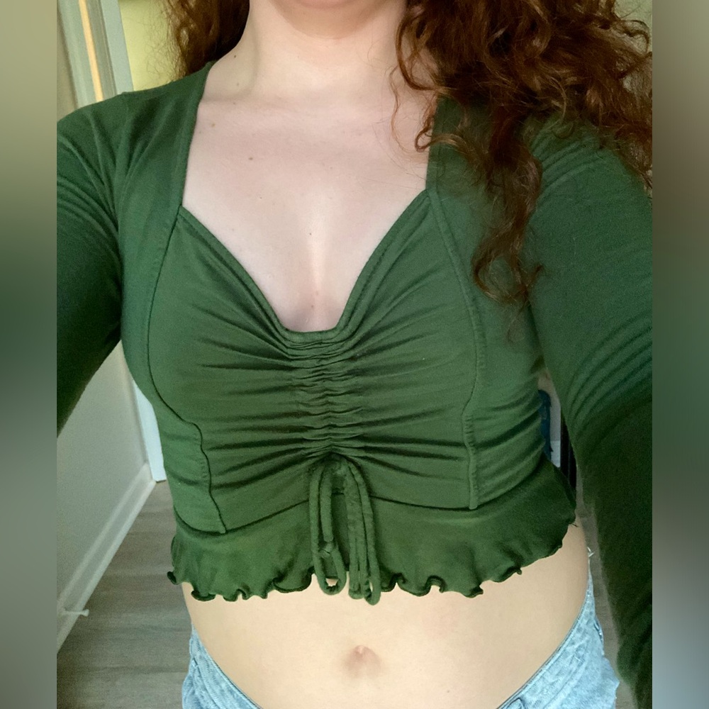 Earthbound green crop top